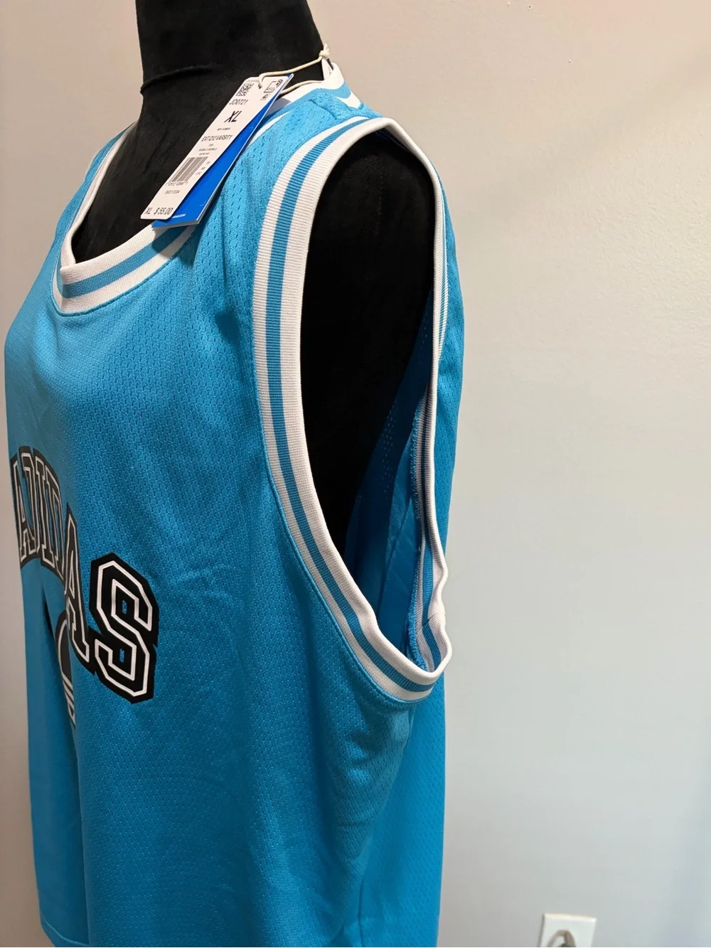 adidas sleeveless mesh